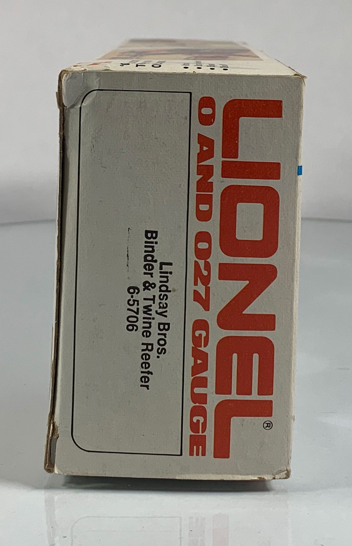 LIONEL • O GAUGE • 1981 Lindsay Bros Binder & Twine Reefer 6-5706 • NEW OLD STOCK