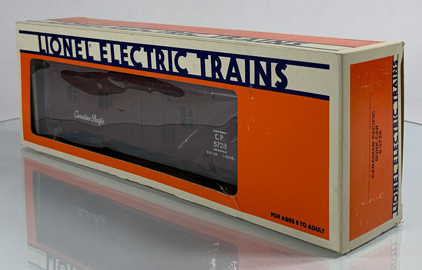 LIONEL • O GAUGE • 1985 Canadian Pacific Illuminated Bunk Car 6-5728 • NEW OLD STOCK