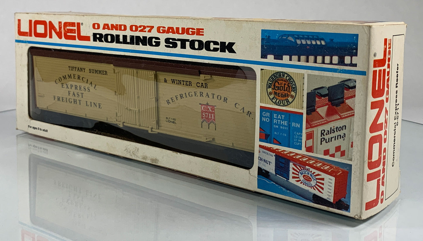 LIONEL • O GAUGE • 1982 Commercial Express Reefer 6-5711 • NEW OLD STOCK