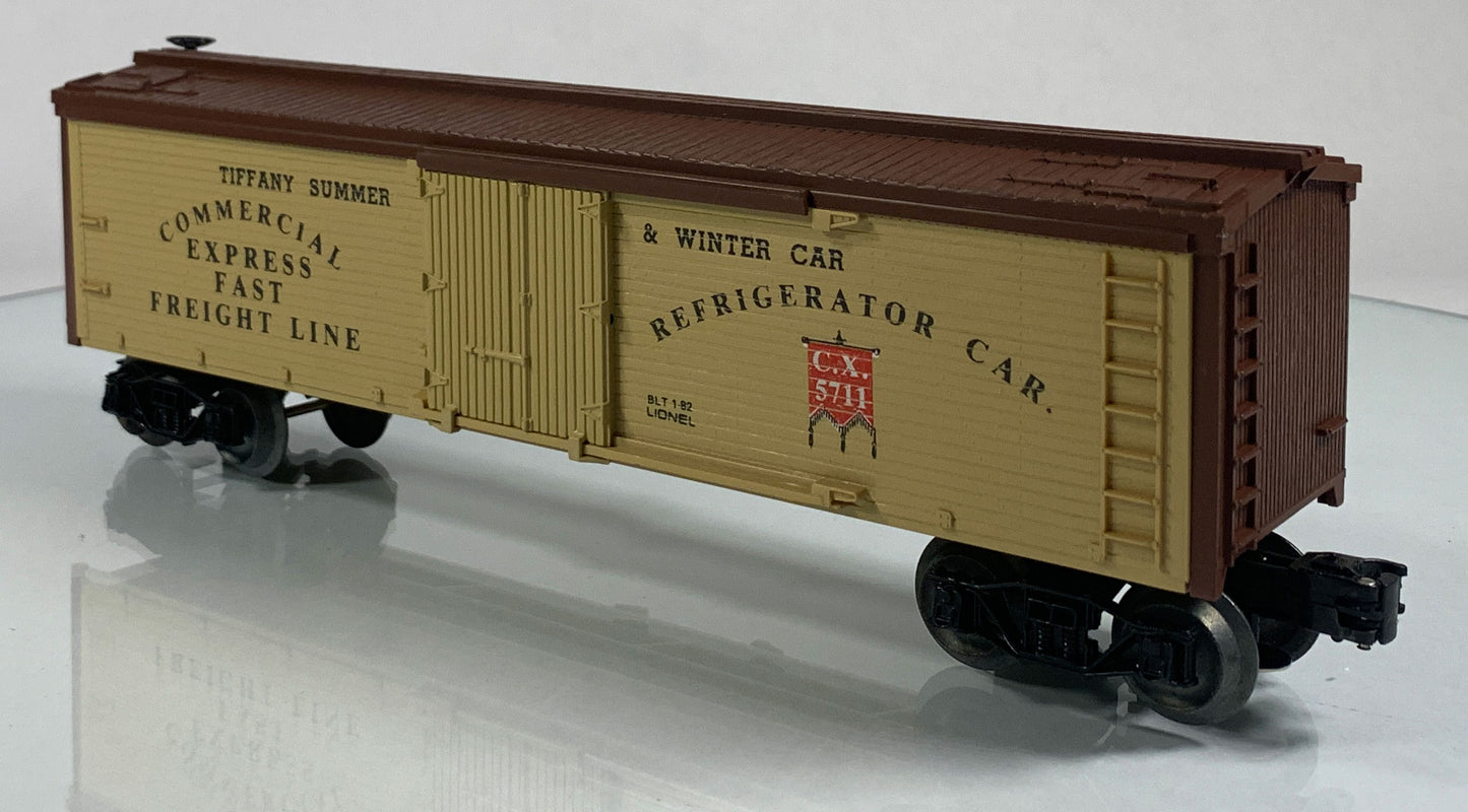 LIONEL • O GAUGE • 1982 Commercial Express Reefer 6-5711 • NEW OLD STOCK