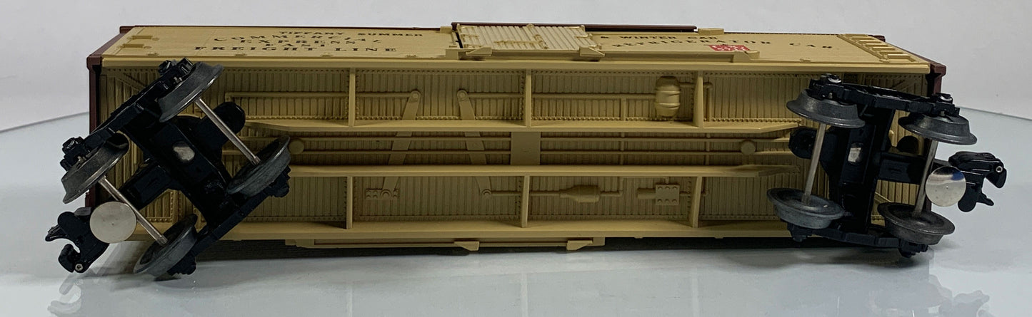 LIONEL • O GAUGE • 1982 Commercial Express Reefer 6-5711 • NEW OLD STOCK