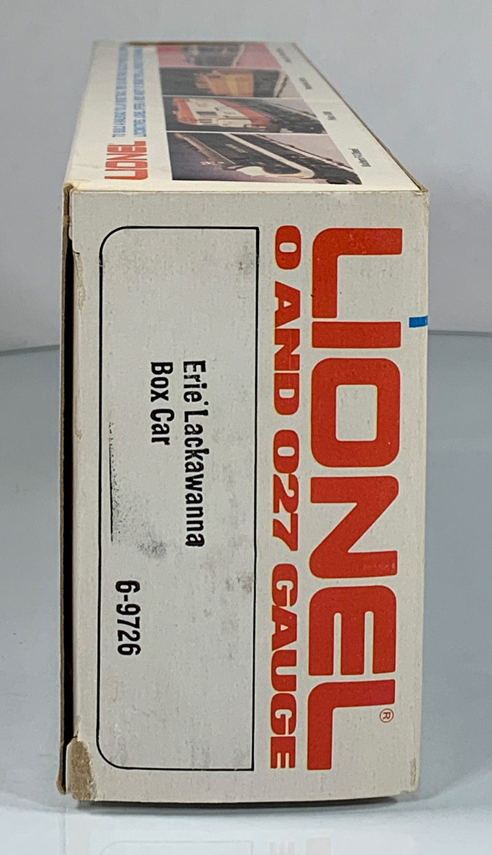 LIONEL • O GAUGE • 1978 Erie Lackawanna Boxcar 6-9726 • EX COND