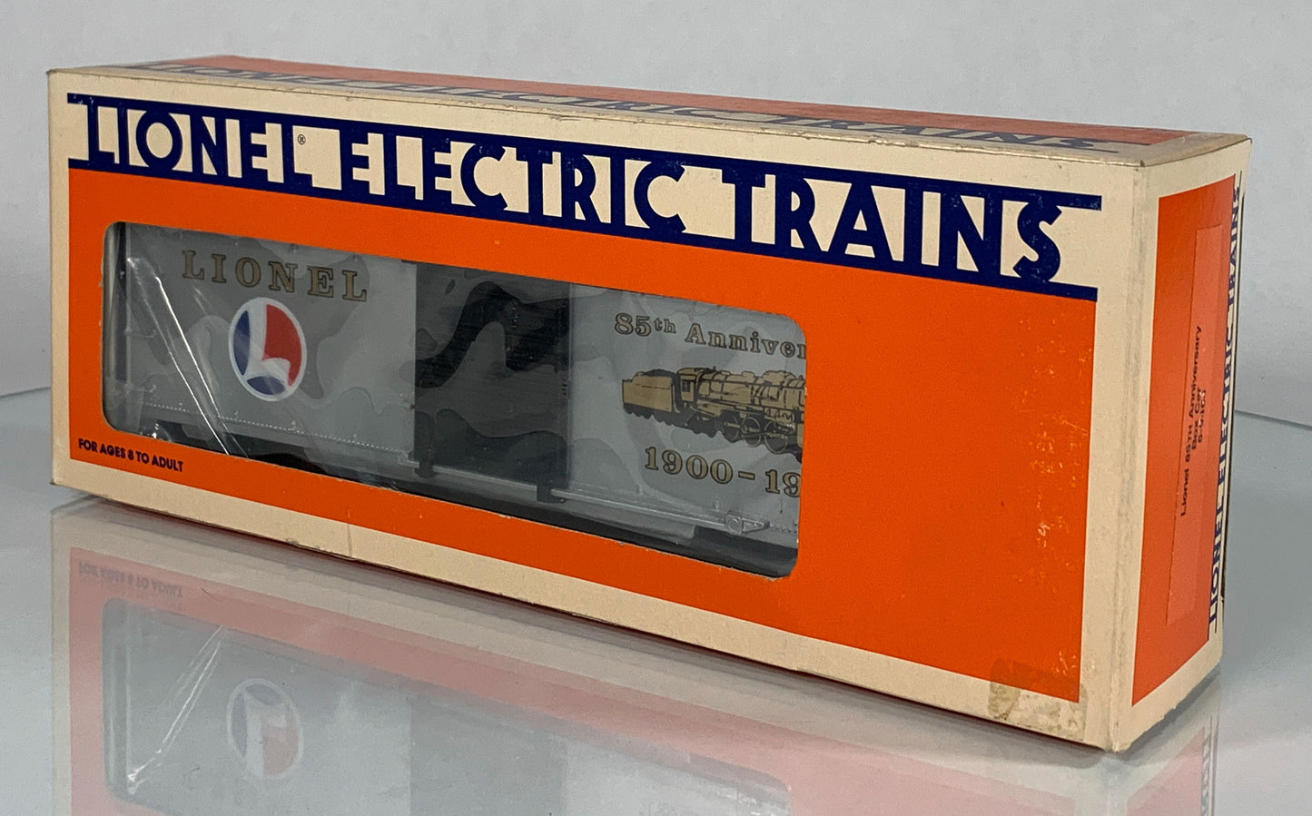 LIONEL • O GAUGE • 1985 Lionel 85th Anniversary Boxcar 6-9484 • NEW OLD STOCK