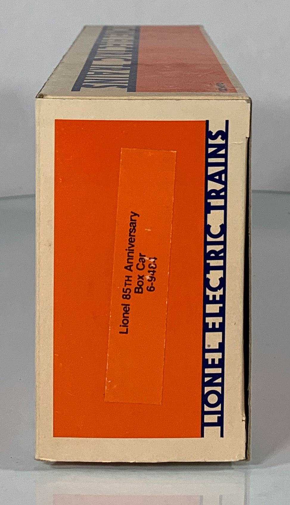 LIONEL • O GAUGE • 1985 Lionel 85th Anniversary Boxcar 6-9484 • NEW OLD STOCK