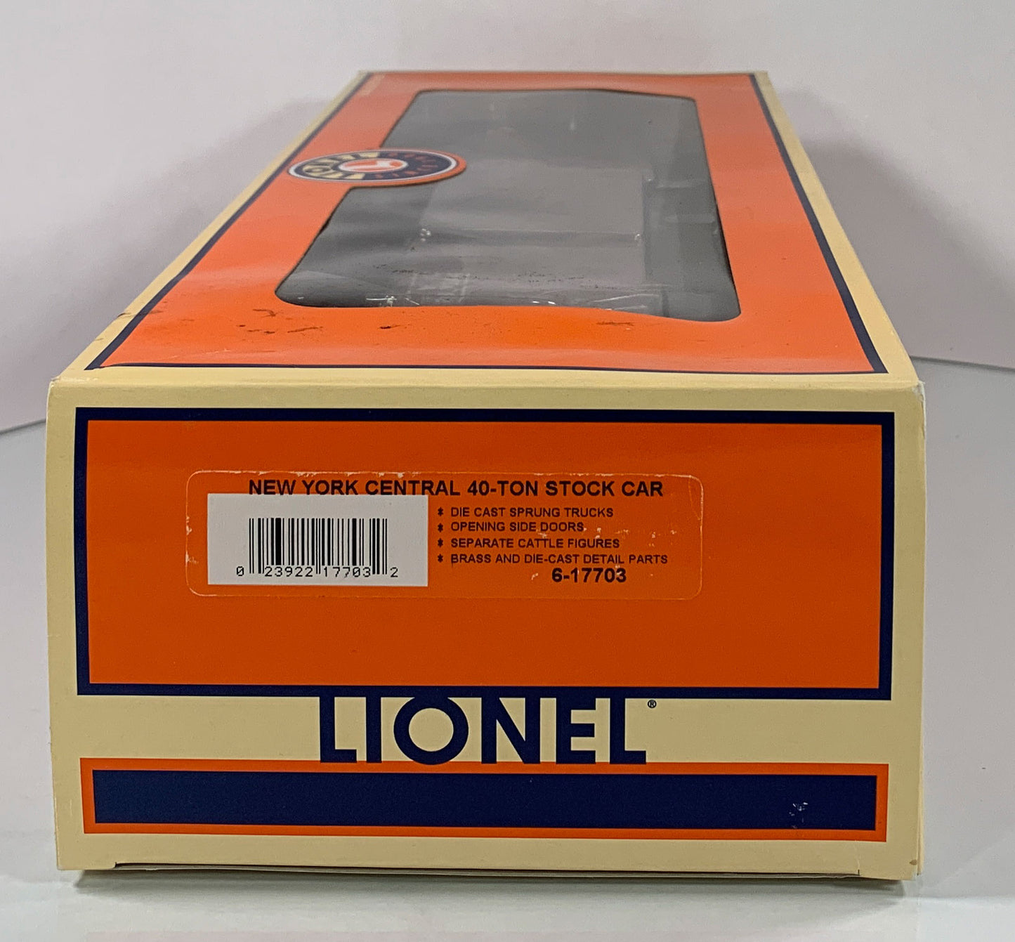 LIONEL • O GAUGE • 2002  New York Central 40-Ton Stock Car 6-17703 • NEW OLD STOCK
