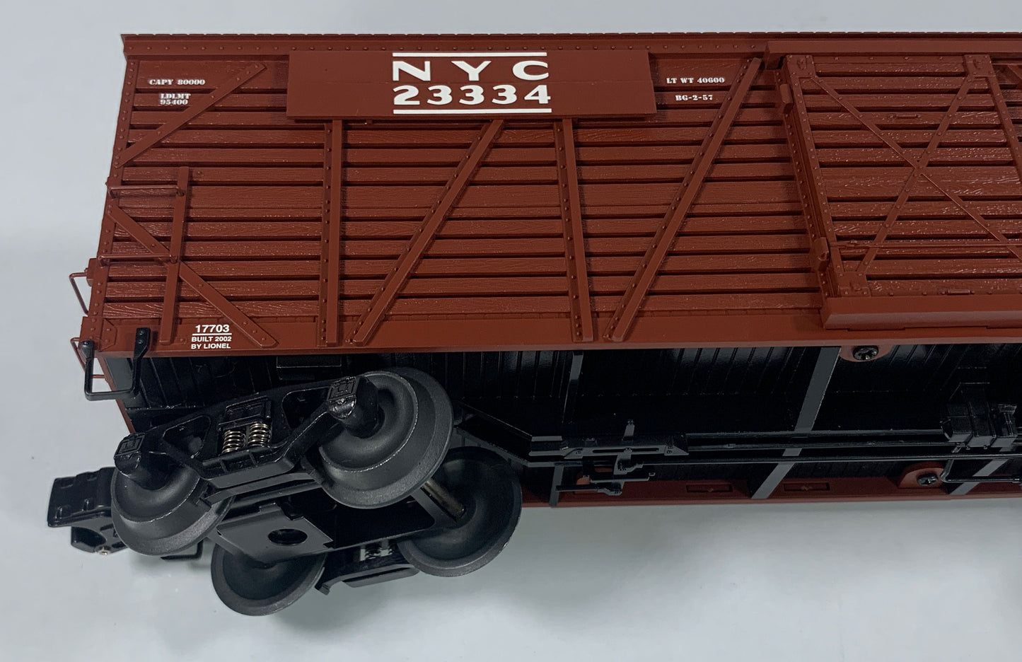 LIONEL • O GAUGE • 2002  New York Central 40-Ton Stock Car 6-17703 • NEW OLD STOCK
