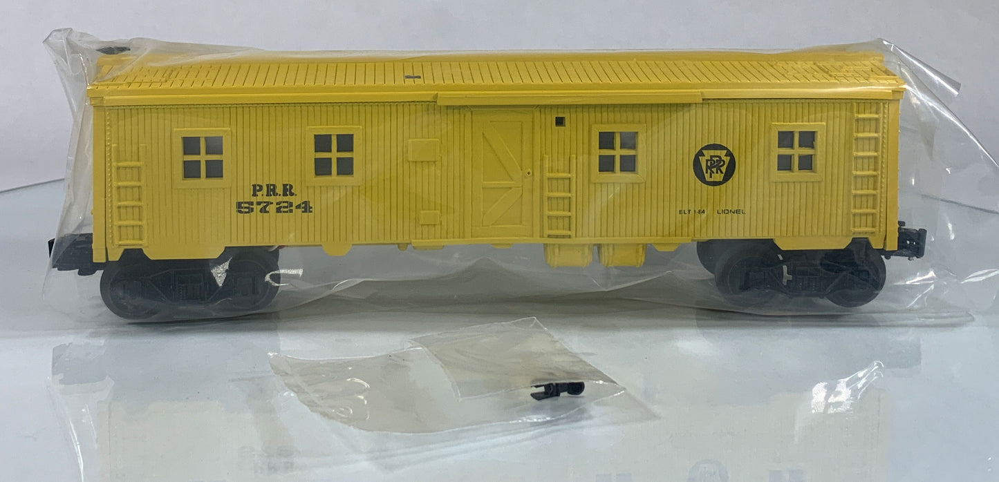 LIONEL • O GAUGE • 1984 Pennsylvania Illuminated Bunk Car 6-5724 • NEW OLD STOCK