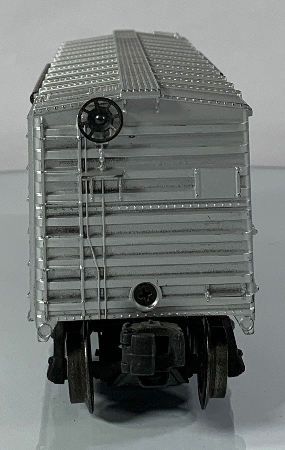 LIONEL • O GAUGE • 1954-1955 Postwar 6464-100 Western Pacific Boxcar • Loose • VG COND