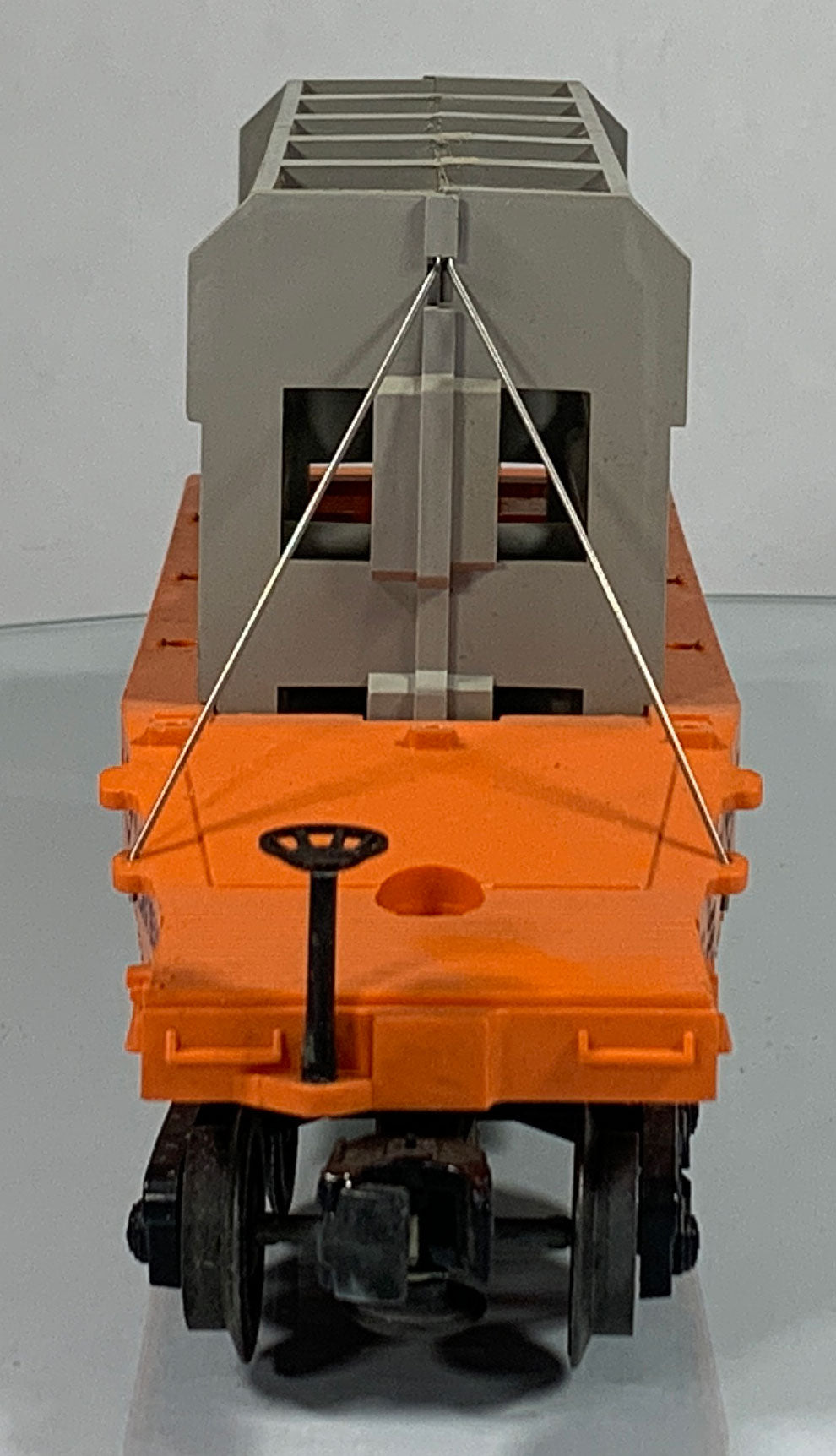 LIONEL • O GAUGE • 1958 Postwar 6519 Allis Chalmers Flat Car • Original Box • EXCELLENT COND