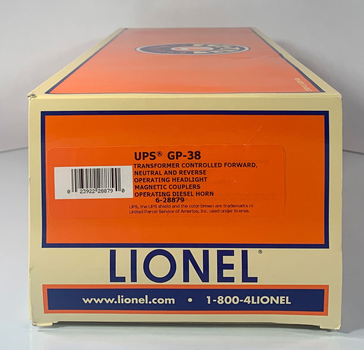 LIONEL • O GAUGE • 2007 UPS Centennial Edition GP-38 6-28879 • NEW OLD STOCK